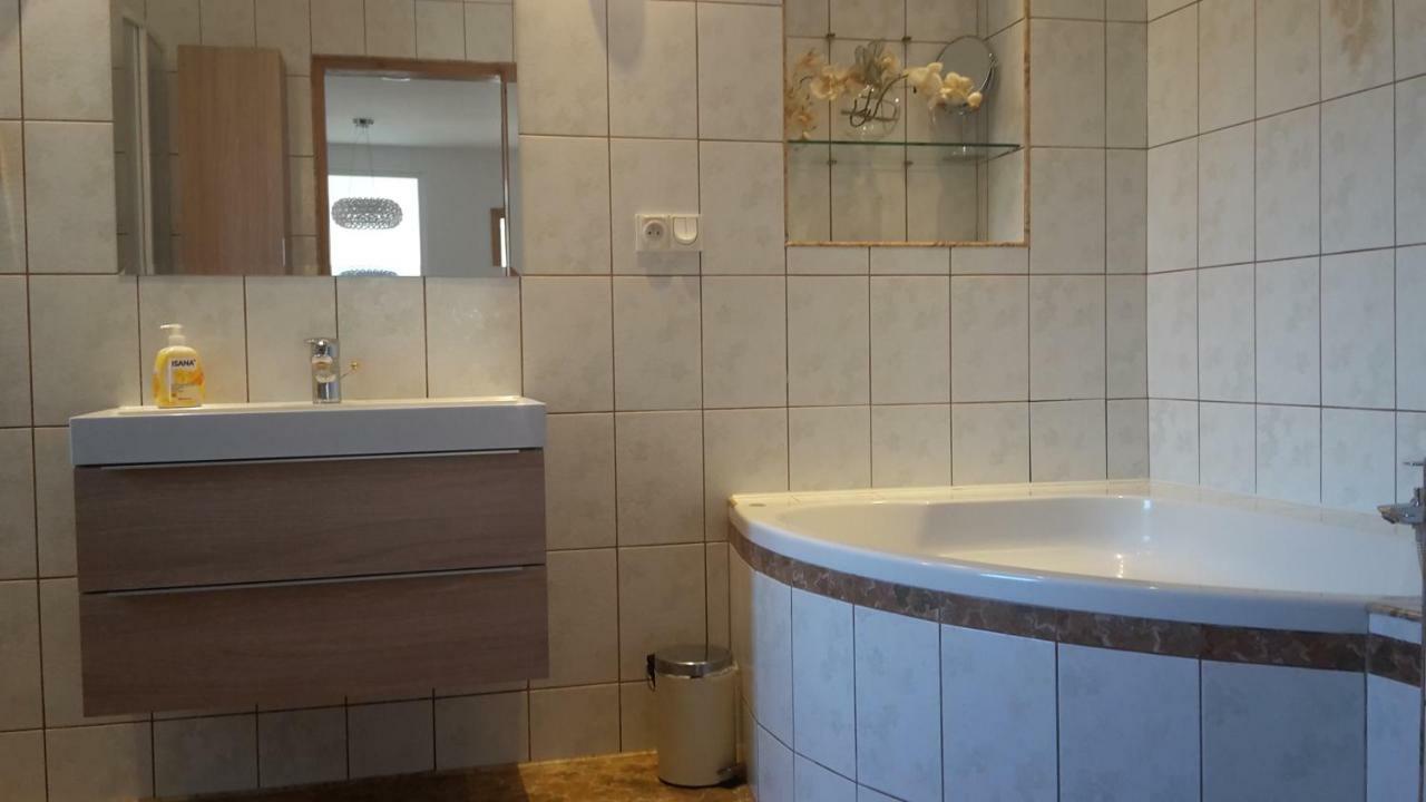 Gdynia Orlowo Honey Apartment Exterior photo